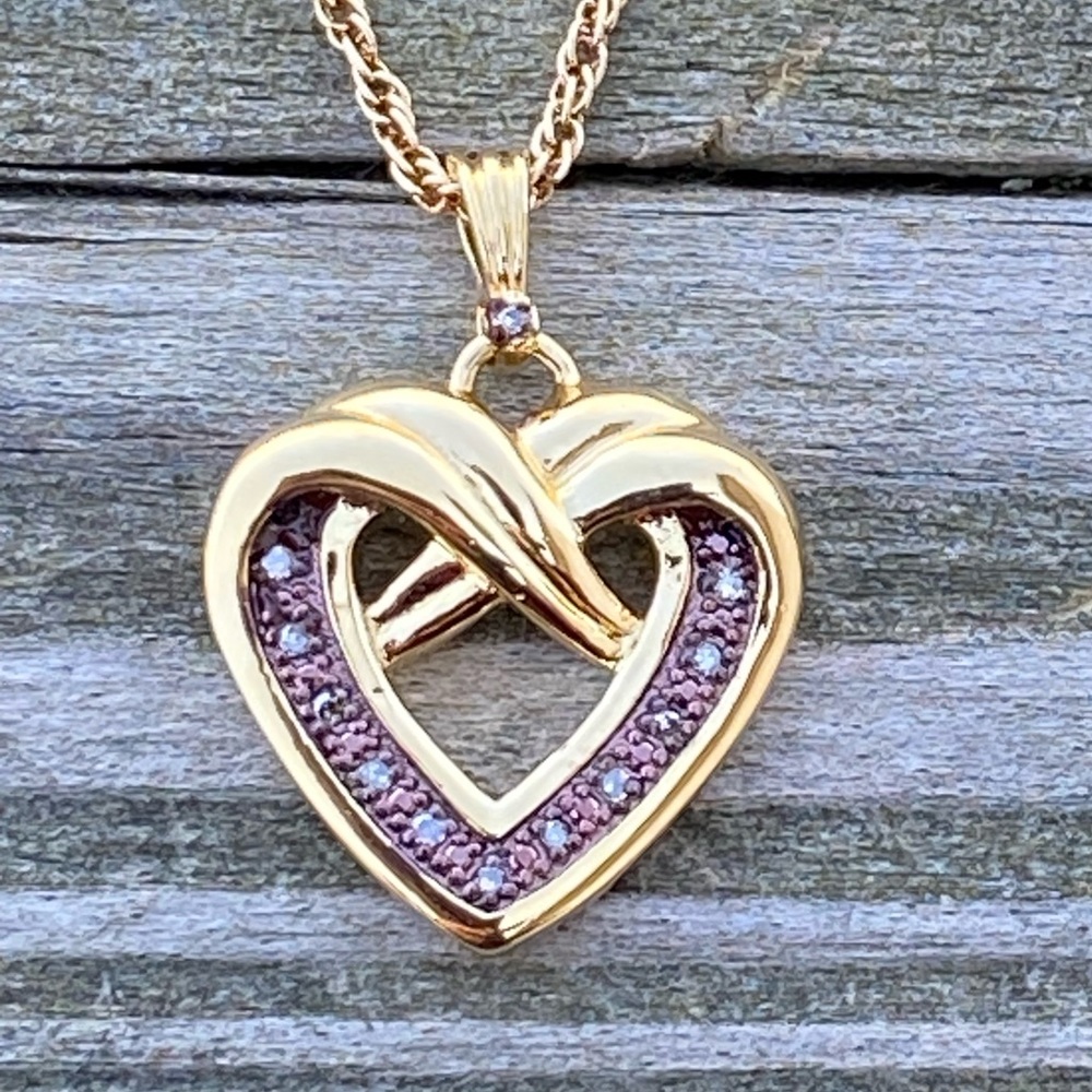 Danbury Mint genuine mocha Diamond heart necklace 14k gold plated